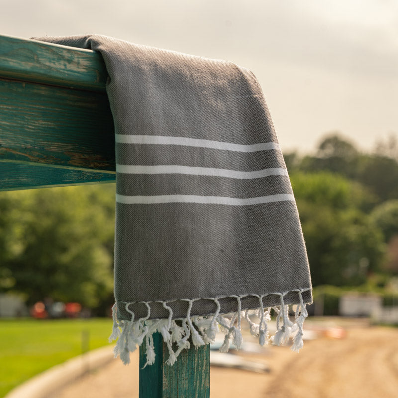 Set of 5 Large Thin Towels for Boat, Bath, Beach and Beyond