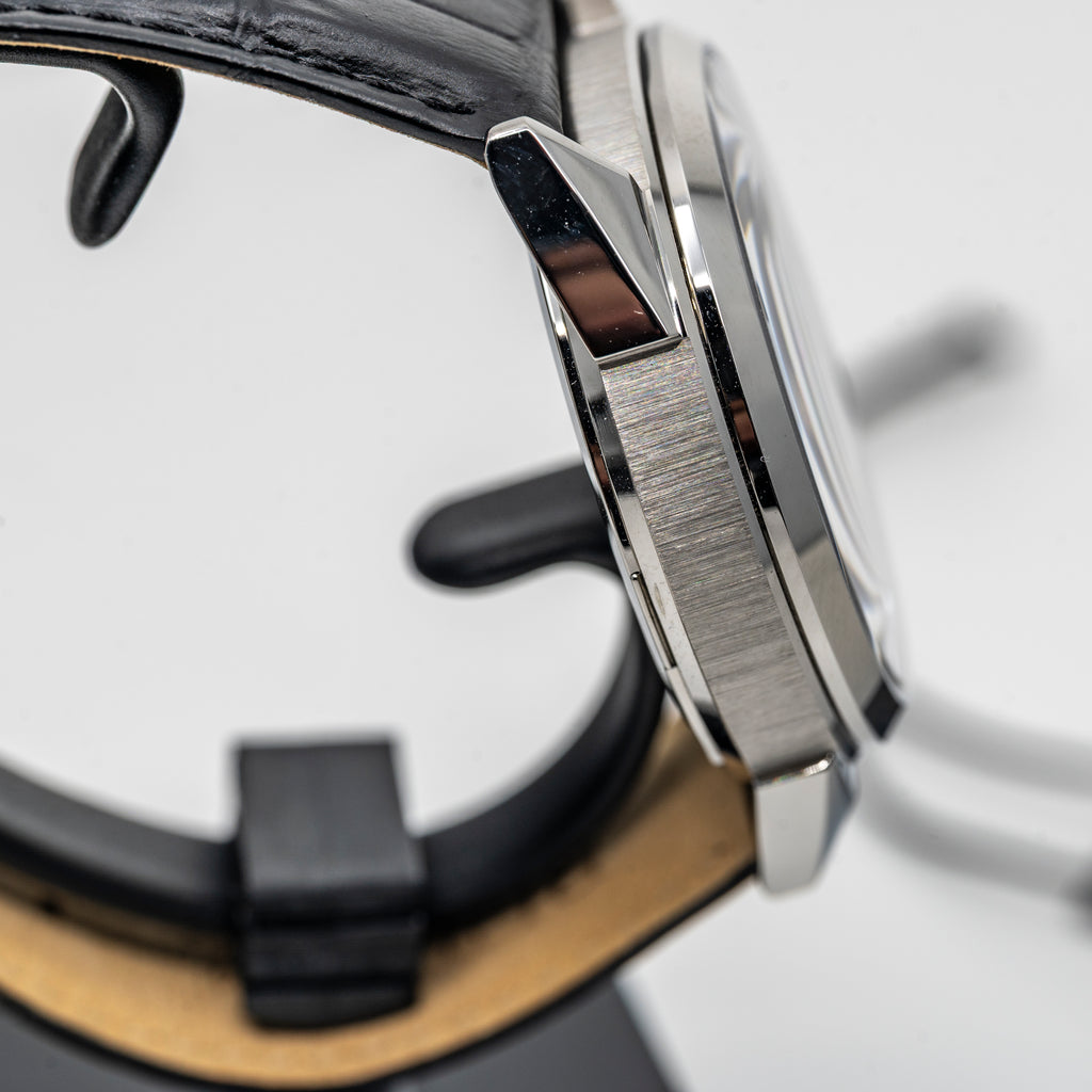 Bulova High Precision Chronograph Watch 262 kHz (Like New)